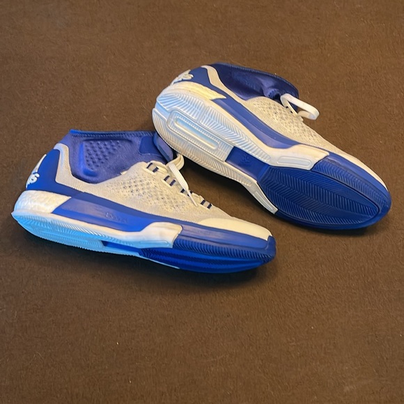 Adidas Men’s ultra boost sneakers - Picture 8 of 9